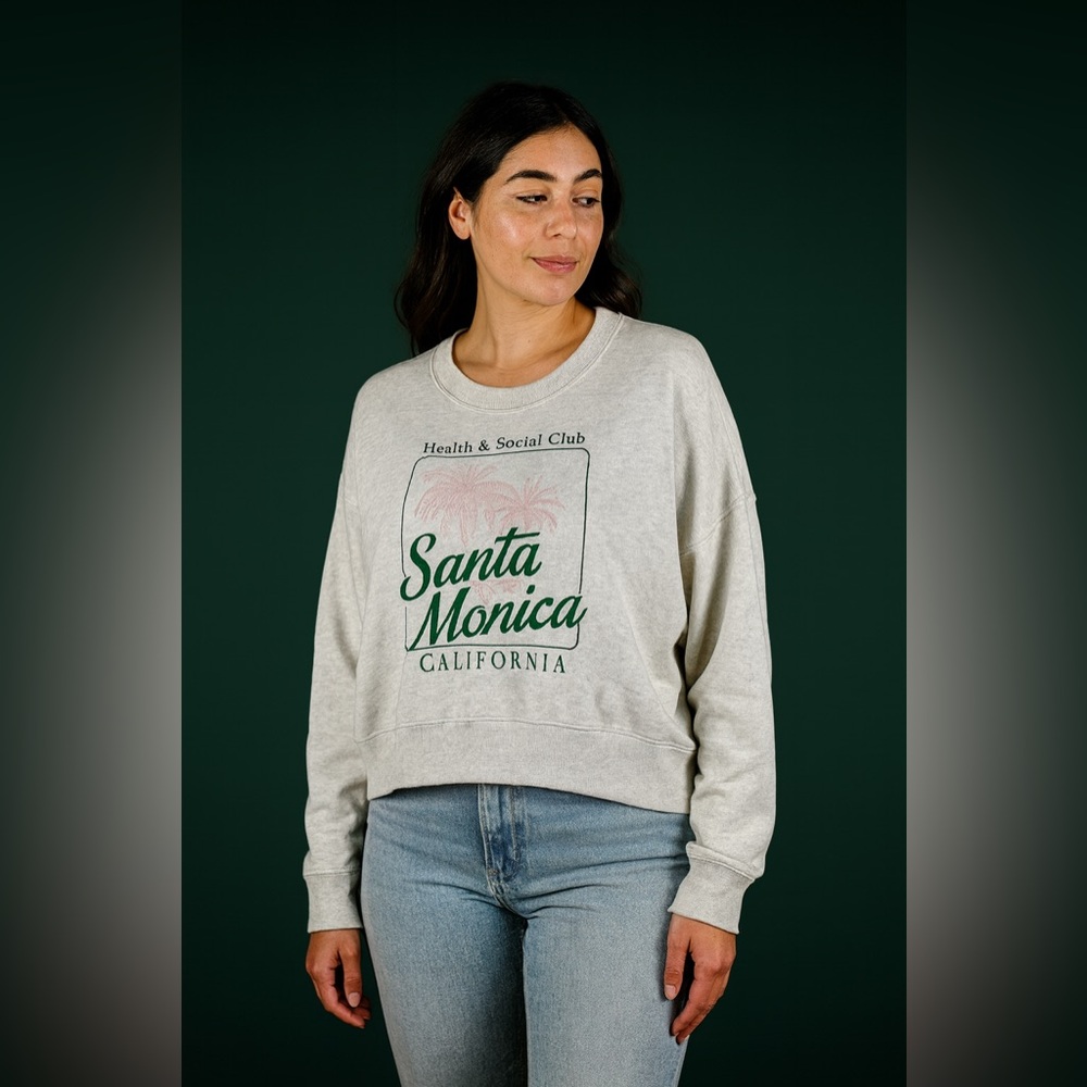 Abercrombie & Fitch Santa Monica Graphic Sweatshirt Soft A&F Collection – Size L